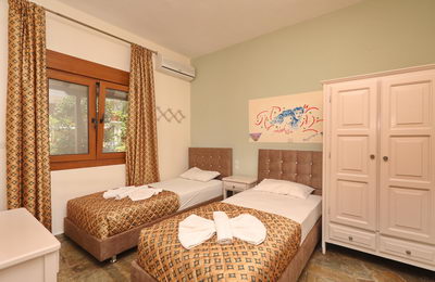 Room 1 (Apartment)