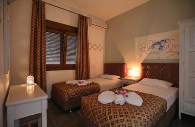 Room 3 (Apartment)