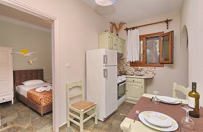 Niki Studios & Apartments in Skopelos